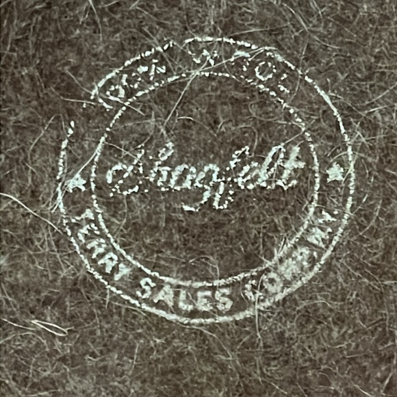 100% Wool Vintage Shagfelt Hat by Terry Sales Corp. N.Y. Mod Cloche Bucket Style - Picture 12 of 12